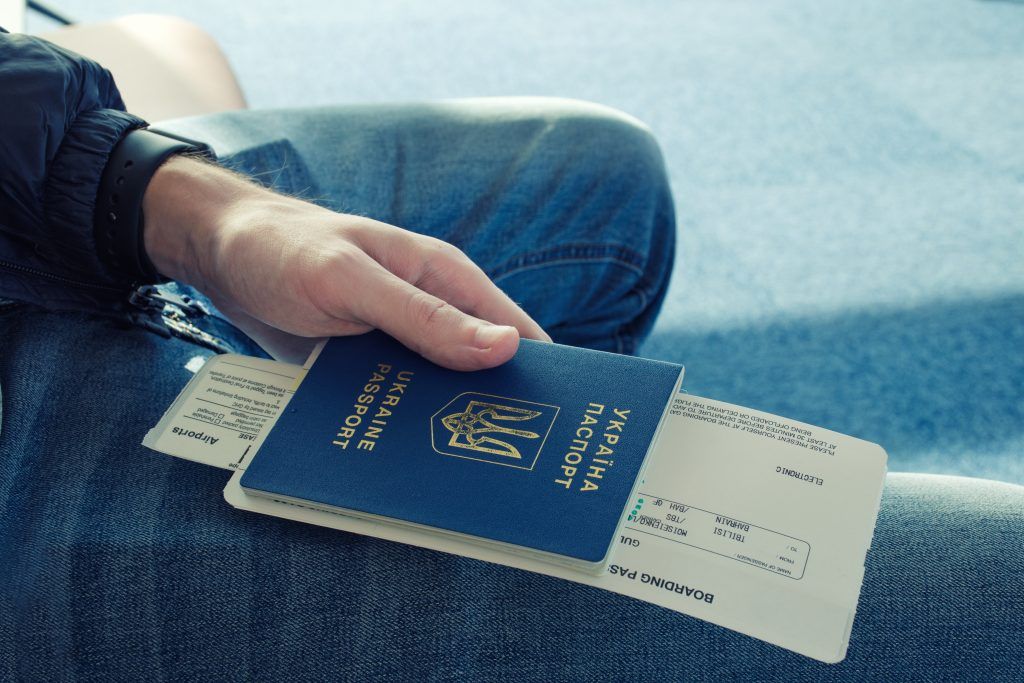 Guía Completa sobre Trámites Migratorios: Lo que los Extranjeros Necesitan Saber